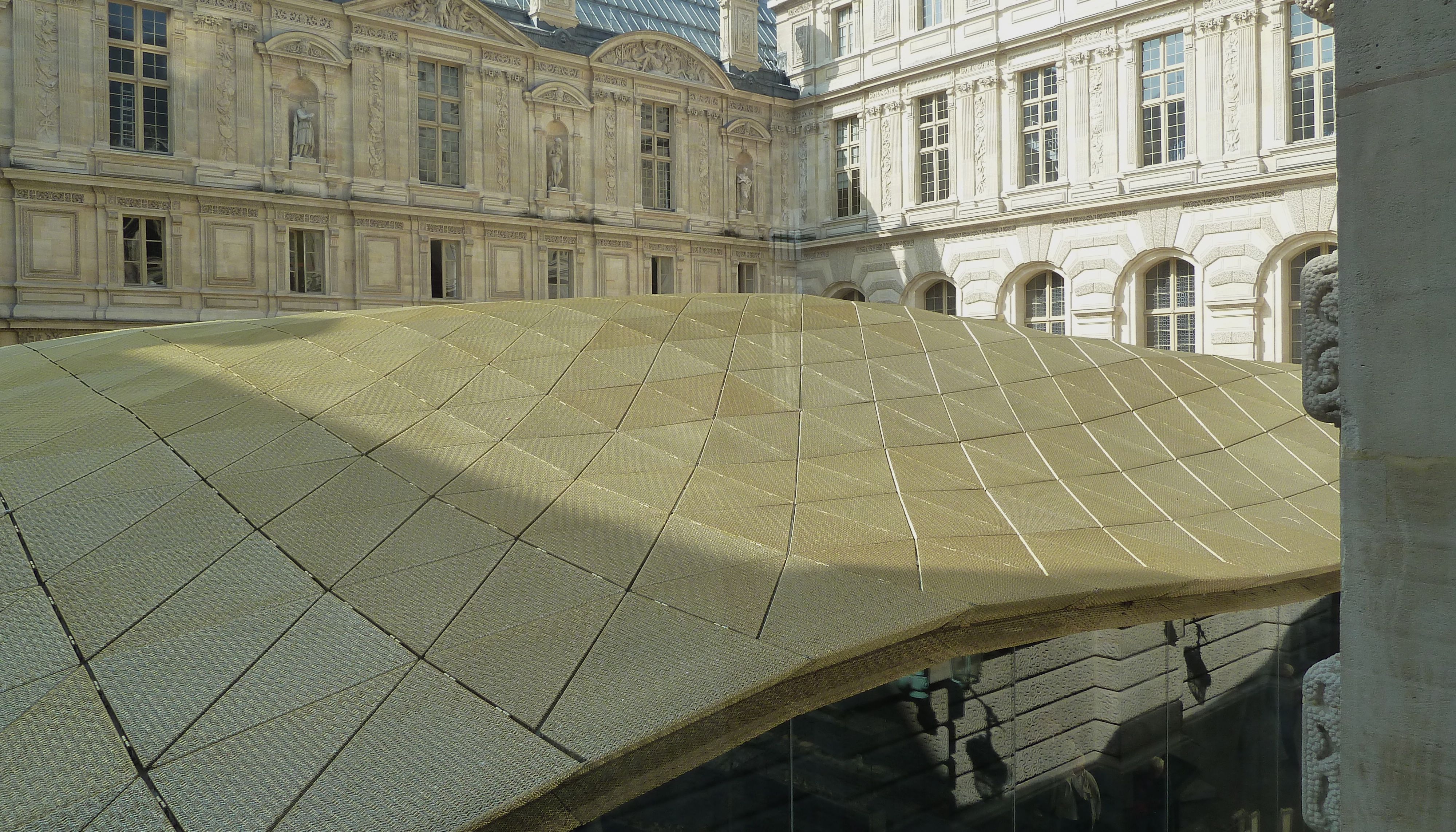 Louvre-Dach-außen